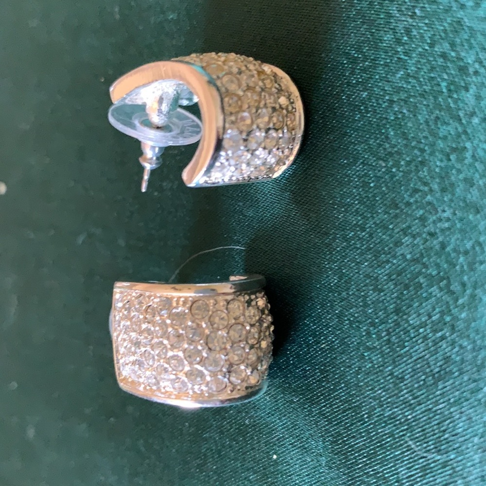 🦩SALE PICK 4 for $20 Vintage Elegant Rhinestone Earrings